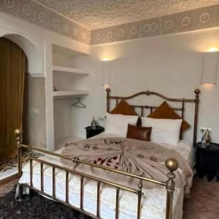 Riad103 chauffée sur le jacuzzi in rooftop&pool SPA Marrakesh Exterior foto
