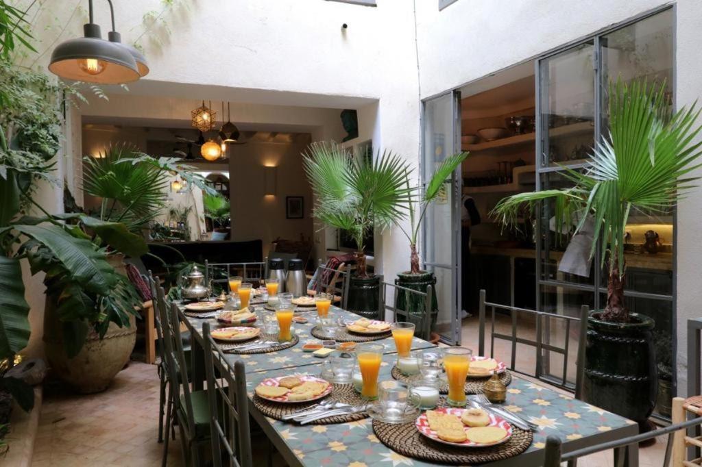 Riad103 chauffée sur le jacuzzi in rooftop&pool SPA Marrakesh Exterior foto